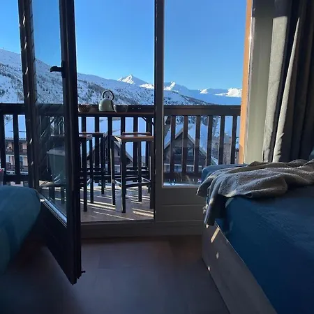 Le Chamois 312 1900 Piscine Exterieur Uniquement Ouverte Saison D Ete Avec 1 *